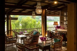 ร้านสุริยันจันทรา